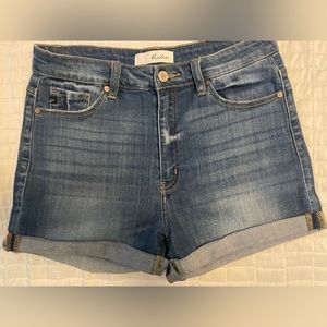 KanCan dark wash jean shorts